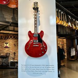 The Gibson Garage - Gibson ES-335 guitar