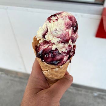 Bruster's Real Ice Cream - Wedding cake cone (seasonal special) - Ice Cream & Frozen Yogurt Near Me - Webster, New York