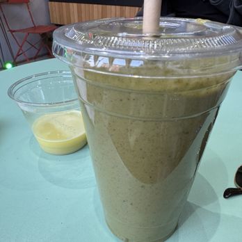 Fresh My Day - After 8 (delicious) - Juice Bars & Smoothies Near Me - Brooklyn, New York Fresh My Day - After 8 (delicious) - Juice Bars & Smoothies Near Me - Brooklyn, New York