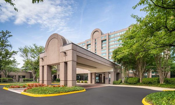 Hilton Fairfax by null