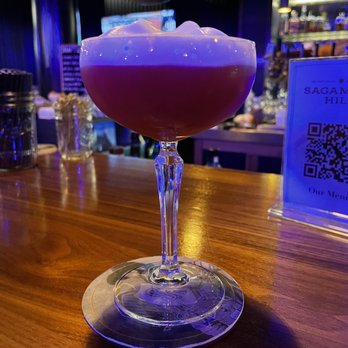 Sagamore Hill Lounge - Blue State $13 tastes like blueberry pie! - Cocktail Bars Near Me - Portland, Maine Sagamore Hill Lounge - Blue State $13 tastes like blueberry pie! - Cocktail Bars Near Me - Portland, Maine