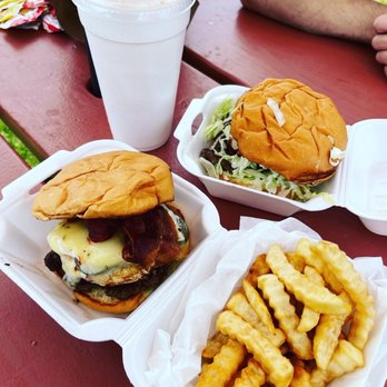 Wagner's Drive-In - California Burger & Jalapeño Burger & Fries & Large Chocolate Malt - Burgers Near Me - Brooklyn Park, Minnesota Wagner's Drive-In - California Burger & Jalapeño Burger & Fries & Large Chocolate Malt - Burgers Near Me - Brooklyn Park, Minnesota