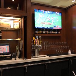 Park Bar & Grill