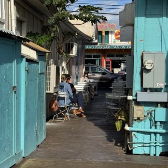 Java Kai Kauai - Back parking through alley. - Breakfast & Brunch Near Me - Kapaa, Hawaii