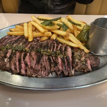 Chet’s - Bars Near Me - London, XGL Chet’s - Bars Near Me - London, XGL