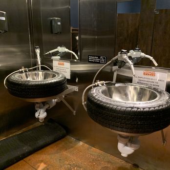 Ford's Garage Oviedo - Bathroom sink, super cool! - Burgers Near Me - Oviedo, Florida