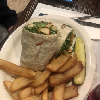 Huddy's Inn - Chicken Cesar wrap - New American Near Me - Colts Neck, New Jersey