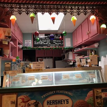 Rainbow's End - Ice cream in the back of the shop - Candy Stores Near Me - Jim Thorpe, Pennsylvania
