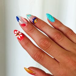 Dila Nails And Luxuries - Nail art