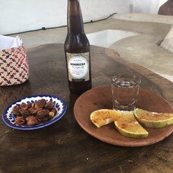 Posada del Arquitecto - Kombucha and Mezcal combo