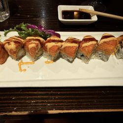 Blossom Asian Bistro - My favorite roll - Mt Arlington