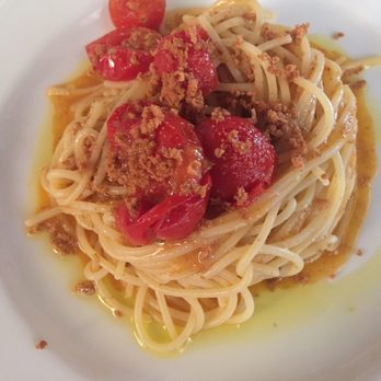 AcquaStanca Osteria - Spaghetti with raw tuna eggs and tomatoes - Bars Near Me - Venezia, VE