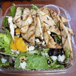 A&G Italian Fine Foods - Mandarin Salad with grilled chicken.