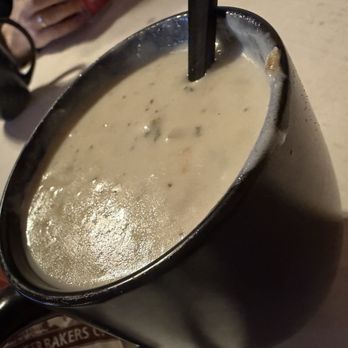 Smithsonian Chowder House - Seafood Near Me - West Hatfield, Massachusetts
