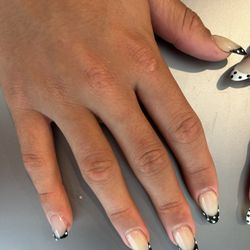 M & K Spa - Pinky finger "fixed" . Clear turned yellow