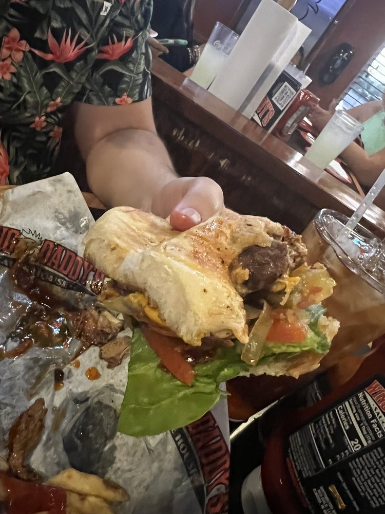 WING DADDY’S SAUCE HOUSE Updated May 2024 34 Photos & 72 Reviews