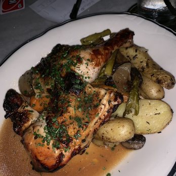 Loch Bar - Chicken dish - Seafood Near Me - Baltimore, Maryland