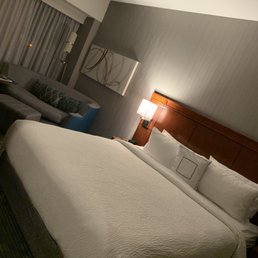 Beautiful room!! Beautiful room!!