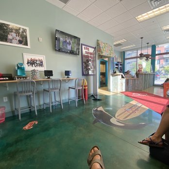 Johnson Elite Orthodontics - Front waiting room. - Orthodontists Near Me - South Jordan, Utah Johnson Elite Orthodontics - Front waiting room. - Orthodontists Near Me - South Jordan, Utah