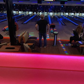 Corbin Bowl - Bowling Near Me - Tarzana, California