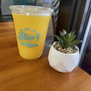 Mia's Cafe - Orange Juice Fresh! - Cafes Near Me - Signal Hill, California Mia's Cafe - Orange Juice Fresh! - Cafes Near Me - Signal Hill, California