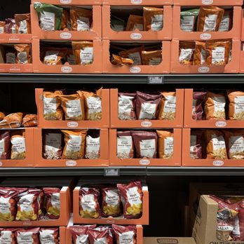 ALDI - Seasonal products - Grocery Near Me - Twin Oaks, Missouri