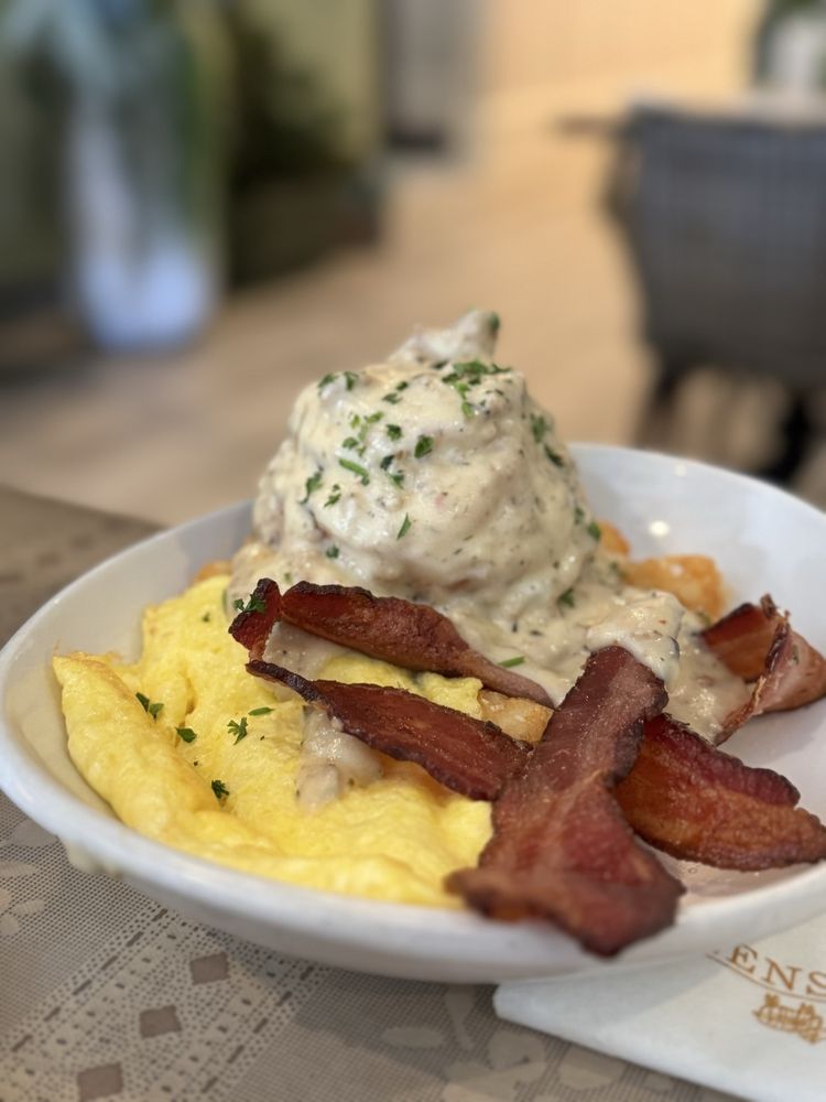 Social spots from Queenstown Public House