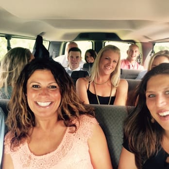5 Seasons Transportation - Traveling in a beautiful van to a wedding. - Limos Near Me - Marshfield, Massachusetts 5 Seasons Transportation - Traveling in a beautiful van to a wedding. - Limos Near Me - Marshfield, Massachusetts