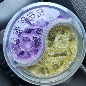 Zero Degrees - Split cup with ube horchata and matcha - Bubble Tea Near Me - Orlando, Florida