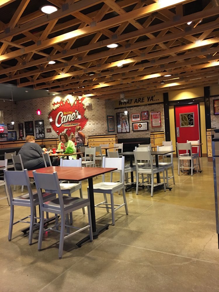 RAISING CANE’S CHICKEN FINGERS 19 Reviews 14548 W Center Rd, Omaha