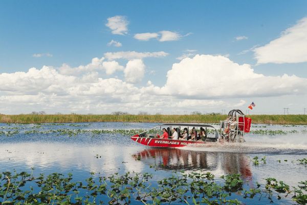 ON-THE-WATER BOAT TOURS & CRUISES - ON-THE-WATER BOAT TOURS & CRUISES