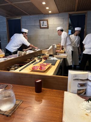 Nishiazabu Taku by null