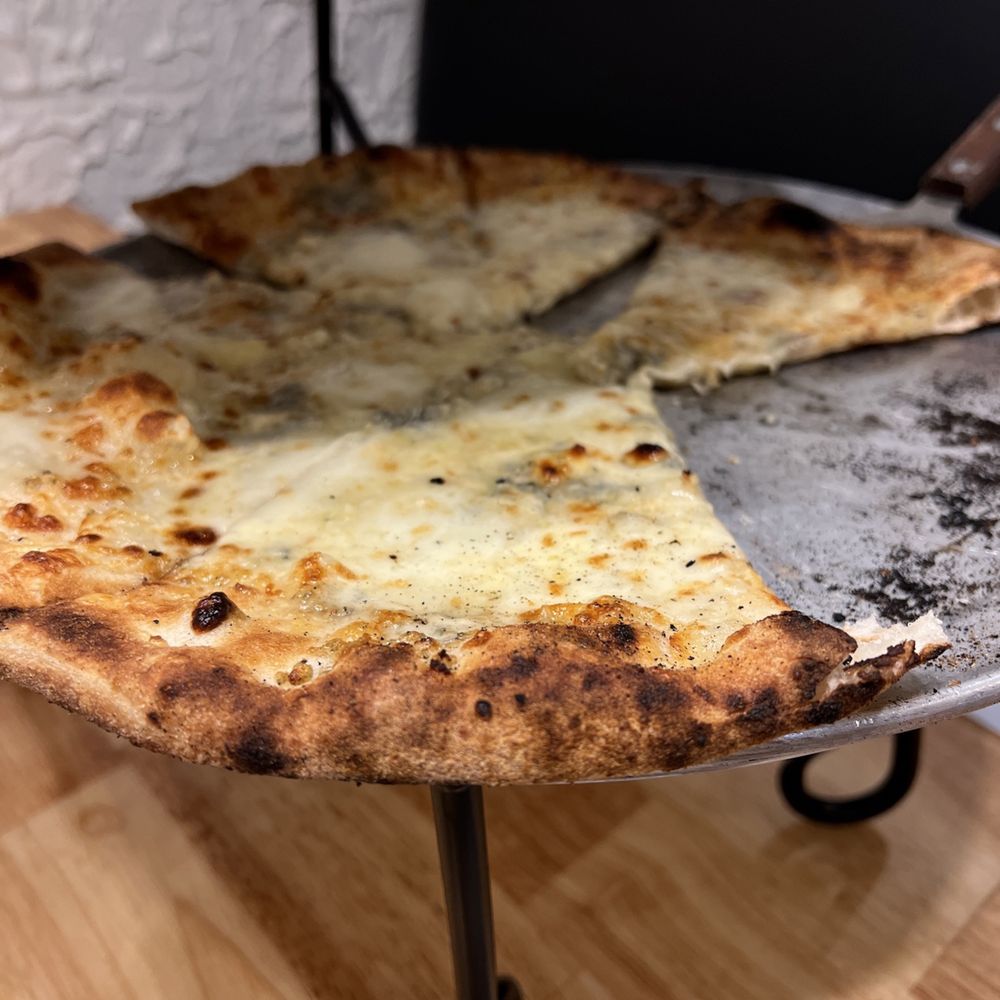 V Pizza + Flask & Cannon - Quattro Formaggi Pizza - Pizza Near Me - St. Augustine, Florida V Pizza + Flask & Cannon - Quattro Formaggi Pizza - Pizza Near Me - St. Augustine, Florida