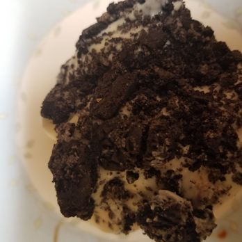 Beard Papa’s - Oreo Eclair filled with chocolate - Desserts Near Me - Pasadena, California