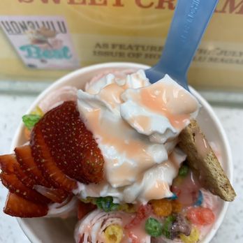 Sweet Creams - Small Strawberry Shortcake - Ice Cream & Frozen Yogurt Near Me - Honolulu, Hawaii Sweet Creams - Small Strawberry Shortcake - Ice Cream & Frozen Yogurt Near Me - Honolulu, Hawaii