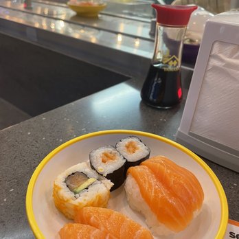 Yo! Sushi - Super fresh and satisfying! We ordered 2 plates of this variety! 5/5 - Japanese Near Me - London, XGL Yo! Sushi - Super fresh and satisfying! We ordered 2 plates of this variety! 5/5 - Japanese Near Me - London, XGL