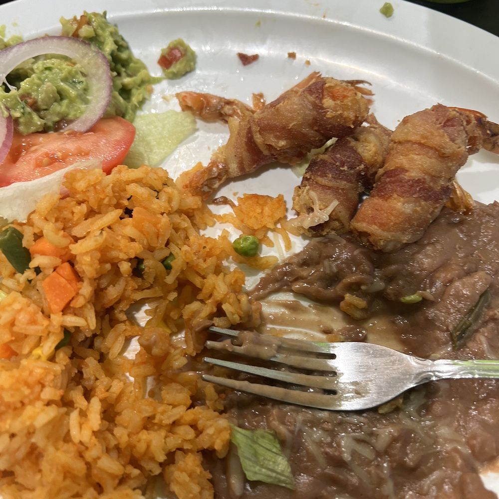 Carnitas Uruapan Restaurant - Small shrimps - Mexican Near Me - Baldwin Park, California Carnitas Uruapan Restaurant - Small shrimps - Mexican Near Me - Baldwin Park, California