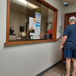 Premier Dental Group HI - Aiea Heights - 10-10-23 Reception/check-in