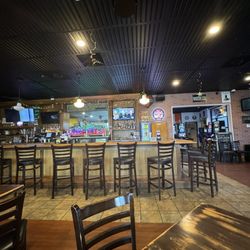 Two Shamrocks Public House - Bar area