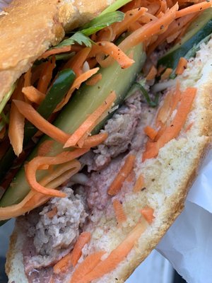 GHÉ bánh mì & rolls by null