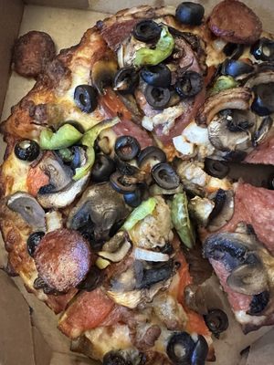 Round Table Pizza by null