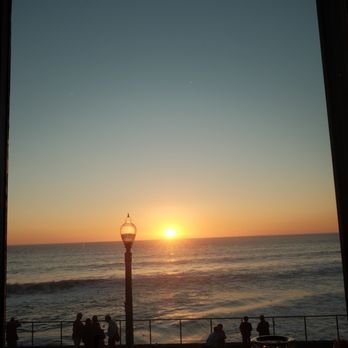 Moonraker Restaurant - Our view - New American Near Me - Pacifica, California Moonraker Restaurant - Our view - New American Near Me - Pacifica, California