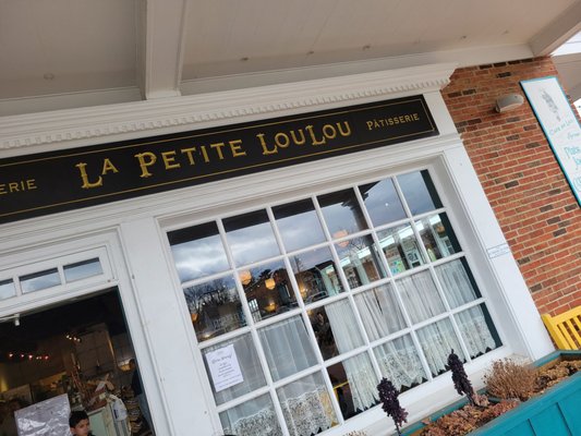 Petite Loulou Crêperie by null