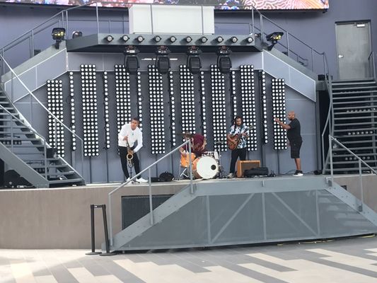 DISTRITO T-Mobile by null