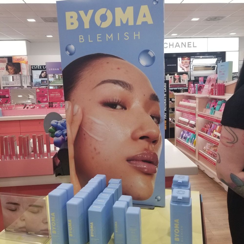 Ulta Beauty - Cosmetics & Beauty Supply Near Me - Bee Cave, Texas Ulta Beauty - Cosmetics & Beauty Supply Near Me - Bee Cave, Texas