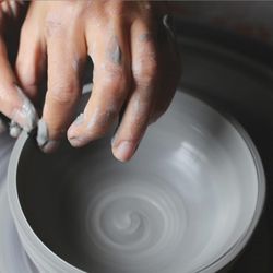 4Cats Port Credit Arts Studio - Clay wheel workshops