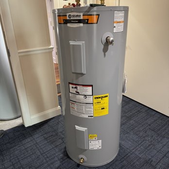 Dell'Anno Plumbing and Heating - 55 gallon water heatre - Heating & Air Conditioning/HVAC Near Me Dell'Anno Plumbing and Heating - 55 gallon water heatre - Heating & Air Conditioning/HVAC Near Me