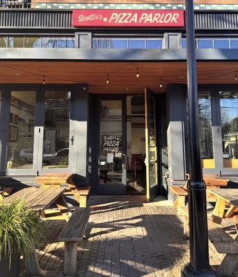 Scottie's Pizza Parlor SE by null