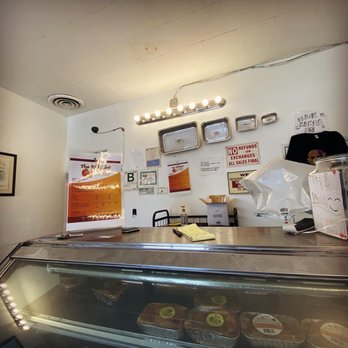 The Kobbler King - Counter - Desserts Near Me - Los Angeles, California