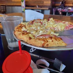 The Pizza Place & Sports Bar - Thick, delicious crust!!